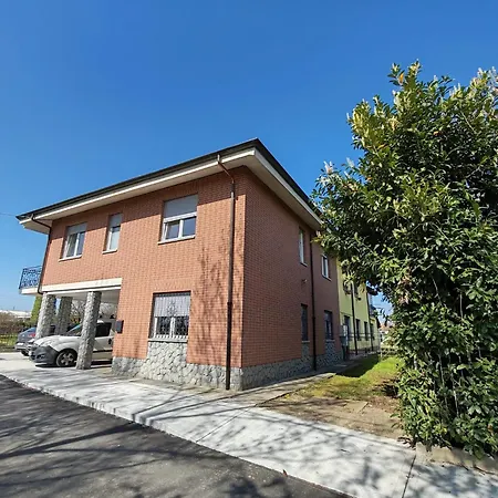 La Casa Del Bricco Apartment *